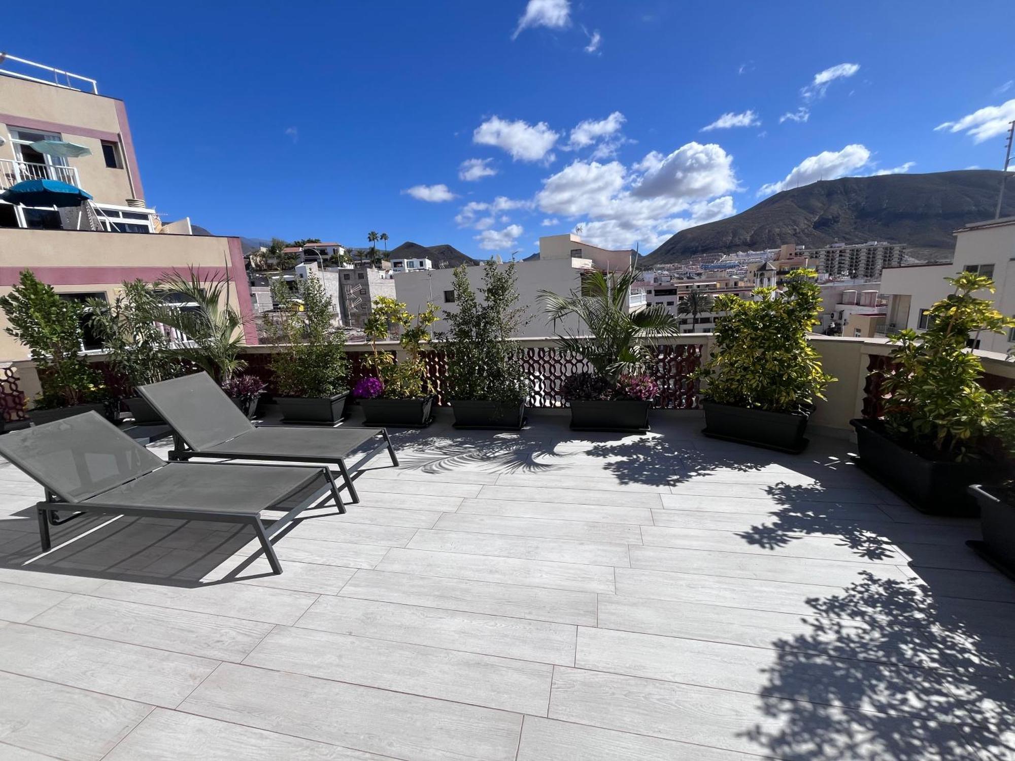 The White Heart House - Attic Sea View Apartment Los Cristianos  Exterior photo