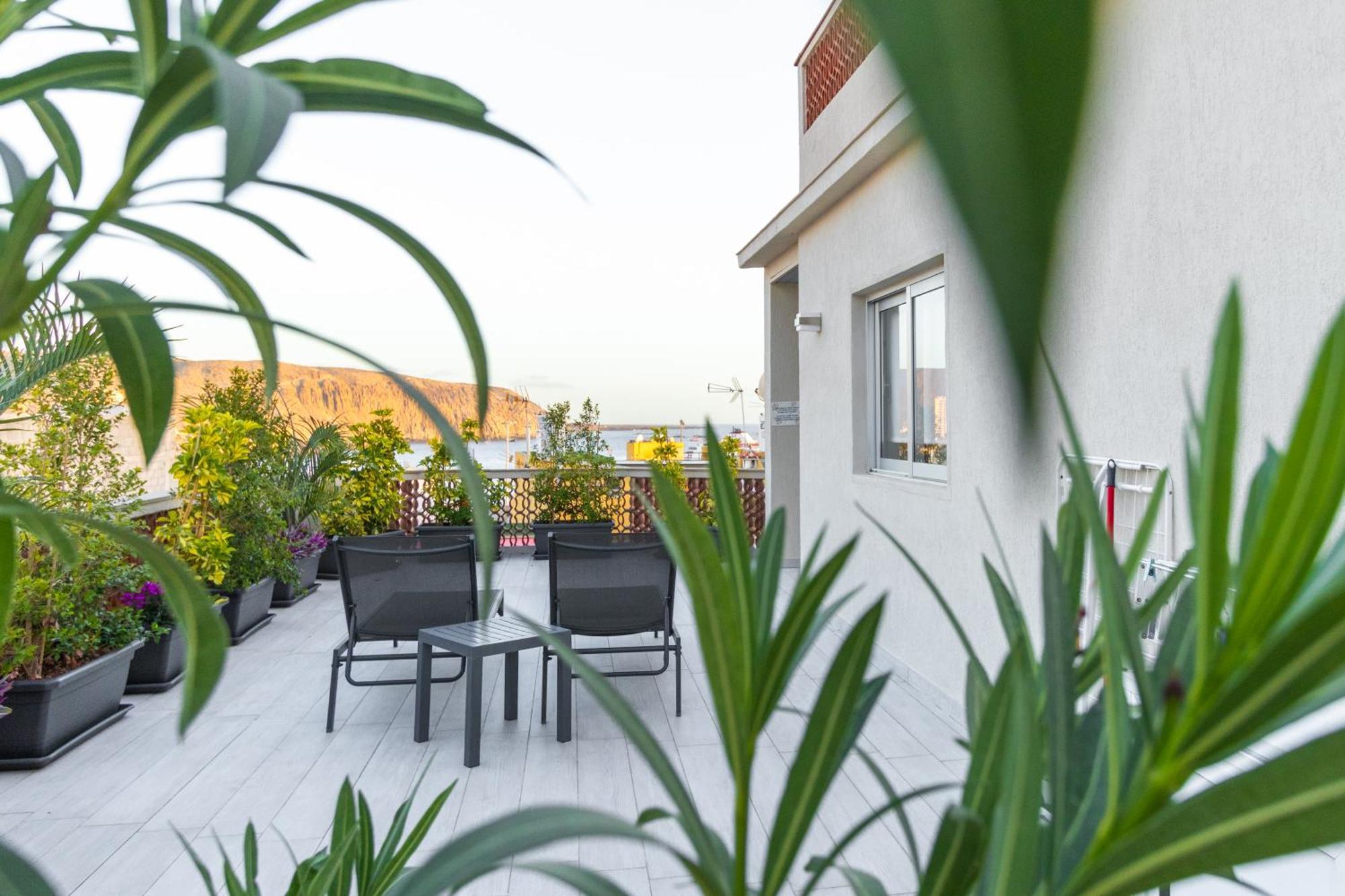 The White Heart House - Attic Sea View Apartment Los Cristianos  Exterior photo